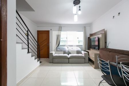 Sala de casa de condomínio para alugar com 2 quartos, 70m² em Cidade Antônio Estêvão de Carvalho, São Paulo