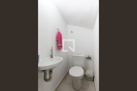 Lavabo de casa de condomínio para alugar com 2 quartos, 70m² em Cidade Antônio Estêvão de Carvalho, São Paulo