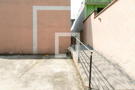 Garagem  de casa de condomínio para alugar com 2 quartos, 70m² em Cidade Antônio Estêvão de Carvalho, São Paulo