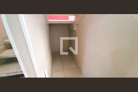 Casa 1 - Sala de casa para alugar com 3 quartos, 154m² em Metalúrgicos, Osasco