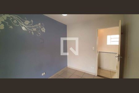 Casa 1 - Quarto 1 de casa para alugar com 3 quartos, 154m² em Metalúrgicos, Osasco