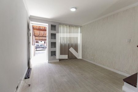 Sala de casa de condomínio à venda com 3 quartos, 140m² em Fazenda Aricanduva, São Paulo