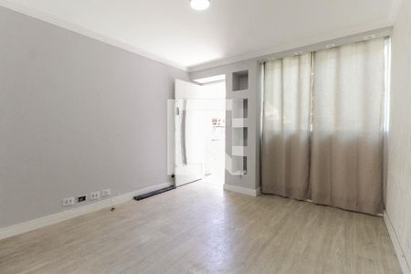 Sala de casa de condomínio à venda com 3 quartos, 140m² em Fazenda Aricanduva, São Paulo