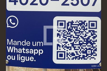 Plaquinha Instalada de apartamento à venda com 2 quartos, 64m² em Floresta, Porto Alegre