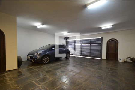 Garagem de casa para alugar com 5 quartos, 580m² em Mangabeiras, Belo Horizonte