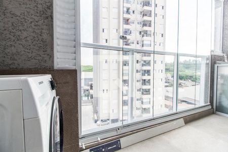Área de Serviço de apartamento à venda com 3 quartos, 70m² em Jardim Timbauhy, Barueri