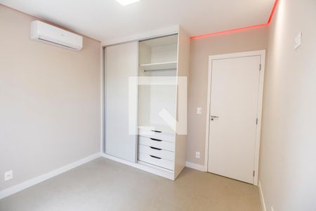 Suíte de apartamento à venda com 3 quartos, 70m² em Jardim Timbauhy, Barueri