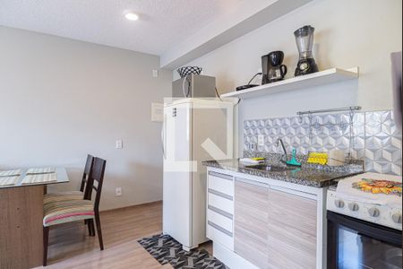 Cozinha de apartamento para alugar com 1 quarto, 30m² em Consolação, São Paulo