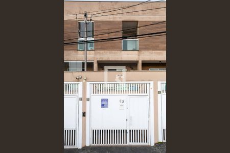 Fachada de casa à venda com 3 quartos, 127m² em Centro, Diadema