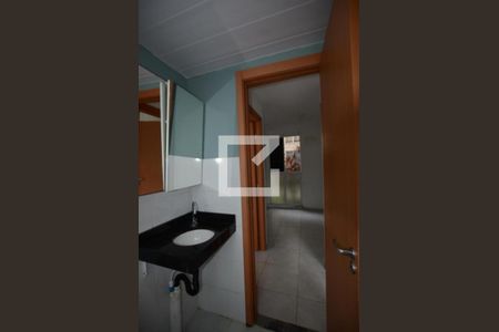Banheiro de apartamento para alugar com 2 quartos, 60m² em Campo Grande, Rio de Janeiro