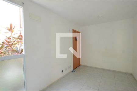Sala de apartamento para alugar com 2 quartos, 60m² em Campo Grande, Rio de Janeiro