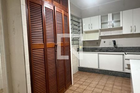 Cozinha de apartamento para alugar com 2 quartos, 74m² em Ponta da Praia, Santos