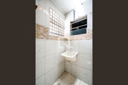 Área de serviço de kitnet/studio para alugar com 1 quarto, 22m² em Vila Carrão, São Paulo