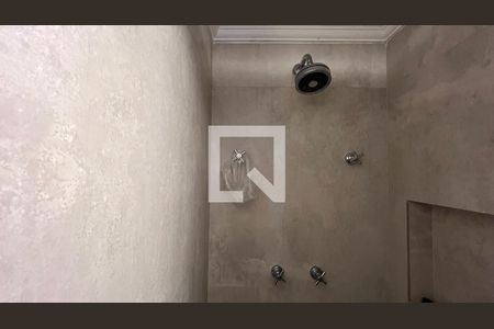 Banheiro de apartamento à venda com 3 quartos, 90m² em Vila Madalena, São Paulo