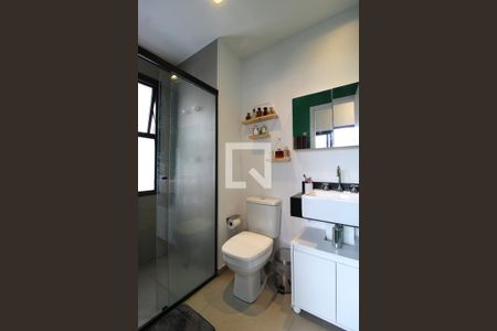 Banheiro de kitnet/studio para alugar com 1 quarto, 24m² em Vila Olímpia, São Paulo