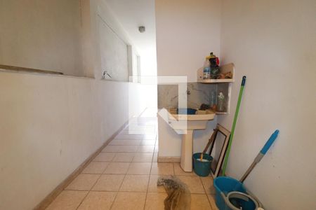 Área de Serviço de casa para alugar com 2 quartos, 301m² em Vila Valparaíso, Santo André