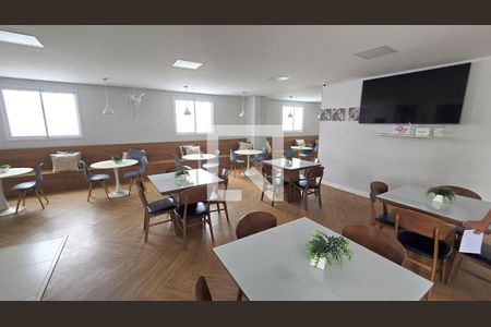 Apartamento para alugar com 2 quartos, 90m² em Vila Carmosina, São Paulo