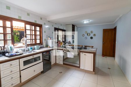 Cozinha de casa à venda com 4 quartos, 332m² em Butantã, São Paulo