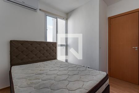 Quarto 1 de apartamento para alugar com 2 quartos, 44m² em Santa Fe, Porto Alegre