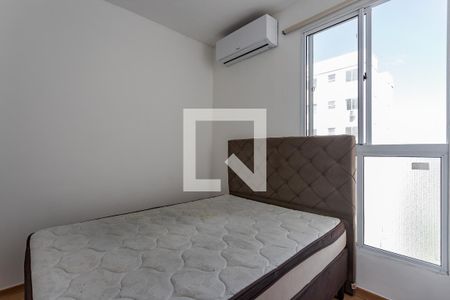Quarto 1 de apartamento para alugar com 2 quartos, 44m² em Santa Fe, Porto Alegre