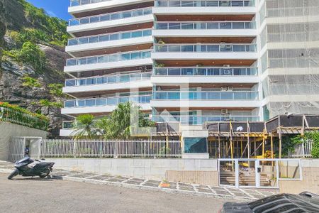 Fachada de apartamento para alugar com 3 quartos, 161m² em Morro do Maluf, Guarujá