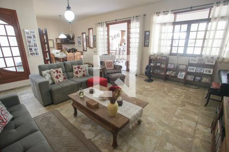 Sala de Estar de casa à venda com 4 quartos, 564m² em Anil, Rio de Janeiro