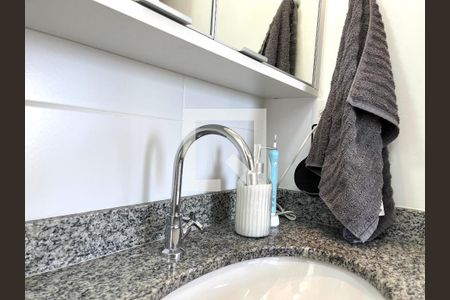 Banheiro de apartamento à venda com 1 quarto, 35m² em Vila Clementino, São Paulo