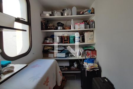 Área de Serviço de apartamento à venda com 4 quartos, 180m² em Centro, Campinas
