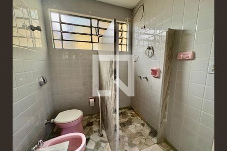 Banheiro Social de casa à venda com 4 quartos, 350m² em Jardim Pacaembu, Jundiaí