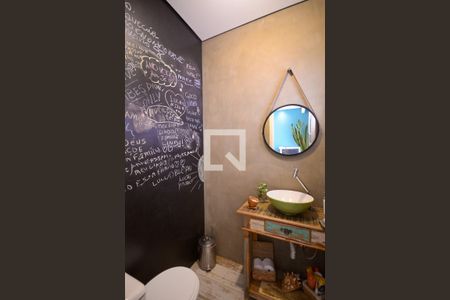 Lavabo de casa à venda com 3 quartos, 270m² em Bosque da Saúde, São Paulo