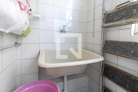 Área de serviço  de apartamento à venda com 2 quartos, 45m² em Carlos Prates, Belo Horizonte