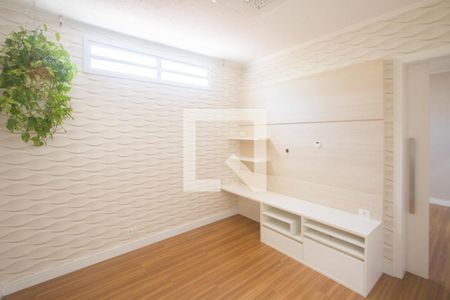 Sala de casa para alugar com 2 quartos, 58m² em Jardim Monte Azul, São Paulo
