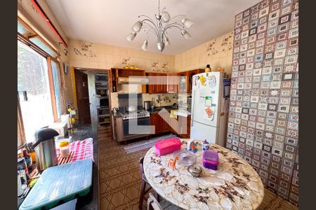 Cozinha de casa à venda com 5 quartos, 326m² em Bairro da Glória, Contagem