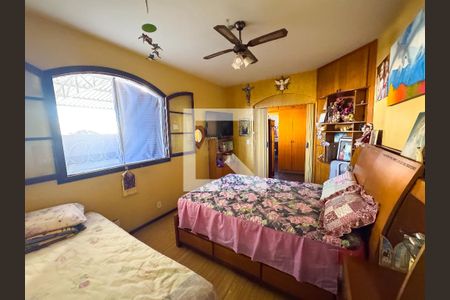 Quarto 1 de casa à venda com 5 quartos, 326m² em Bairro da Glória, Contagem