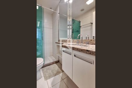 Banheiro da Suíte 1 de apartamento à venda com 3 quartos, 114m² em Icaraí, Niterói