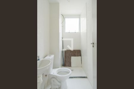 Banheiro de apartamento para alugar com 2 quartos, 41m² em Ipanema, Porto Alegre