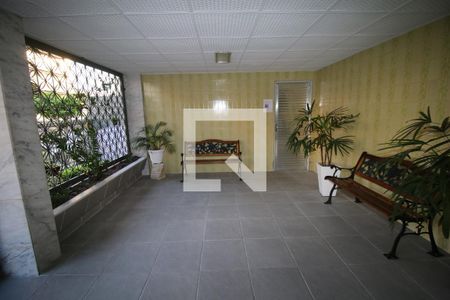 Hall de entrada de apartamento à venda com 3 quartos, 74m² em Vila da Penha, Rio de Janeiro