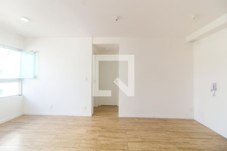 Sala/Cozinha de apartamento para alugar com 2 quartos, 41m² em Vila Carmosina, São Paulo
