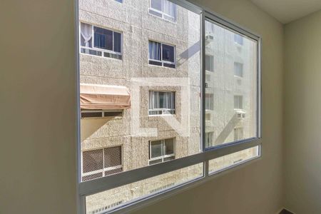 Sala Vista de apartamento para alugar com 2 quartos, 45m² em Vargem Pequena, Rio de Janeiro