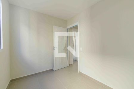 Quarto 1 de apartamento para alugar com 2 quartos, 45m² em Vargem Pequena, Rio de Janeiro