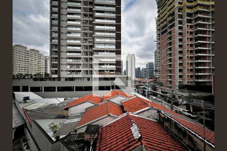 Vista  de apartamento à venda com 2 quartos, 96m² em Jardim das Acacias, São Paulo