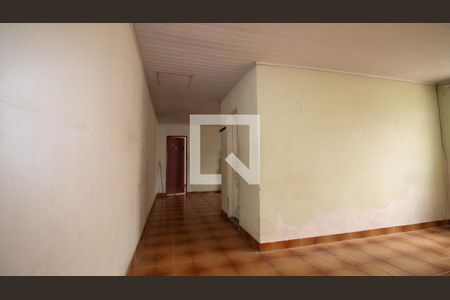 Corredor para o Quarto de casa para alugar com 1 quarto, 40m² em Vila Primavera, São Paulo