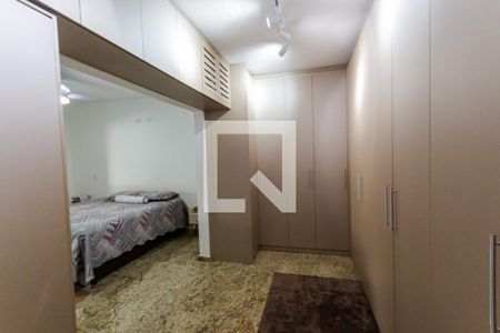 Quarto 2 de casa à venda com 3 quartos, 264m² em Vila Metalúrgica, Santo André