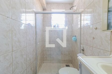 Banheiro da Suíte  de casa para alugar com 2 quartos, 55m² em Lins de Vasconcelos, Rio de Janeiro
