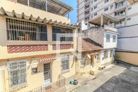 Quarto vista de casa para alugar com 2 quartos, 55m² em Lins de Vasconcelos, Rio de Janeiro