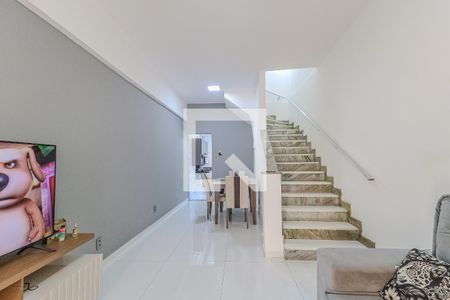 Sala de casa para alugar com 2 quartos, 55m² em Lins de Vasconcelos, Rio de Janeiro
