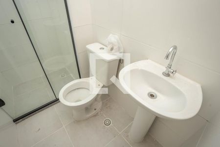 Banheiro  de apartamento para alugar com 2 quartos, 43m² em Jardim Concordia, Diadema