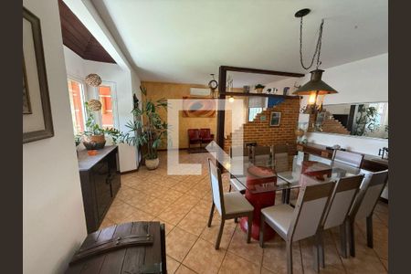 Casa à venda com 3 quartos, 163m² em Itaipu, Niterói