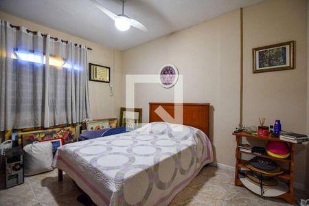 Casa à venda com 3 quartos, 228m² em Itaipu, Niterói