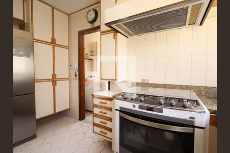 Cozinha de apartamento à venda com 4 quartos, 213m² em Jardim Ampliacao, São Paulo